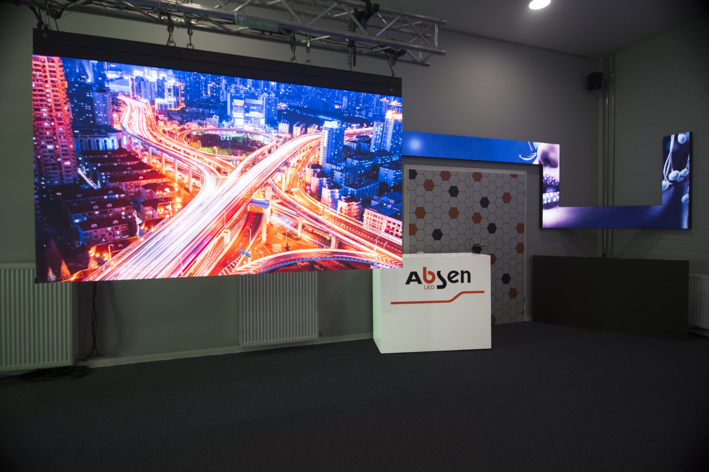 AV Stumpfl gives Wings to Absen Europe showroom expansion