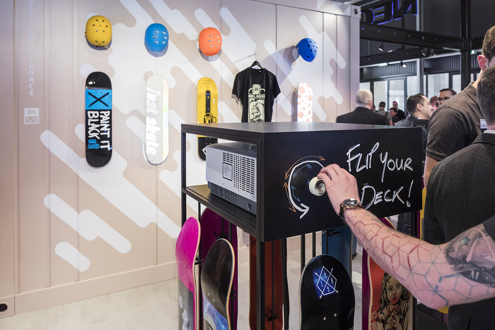 Retail: across the board - Installation