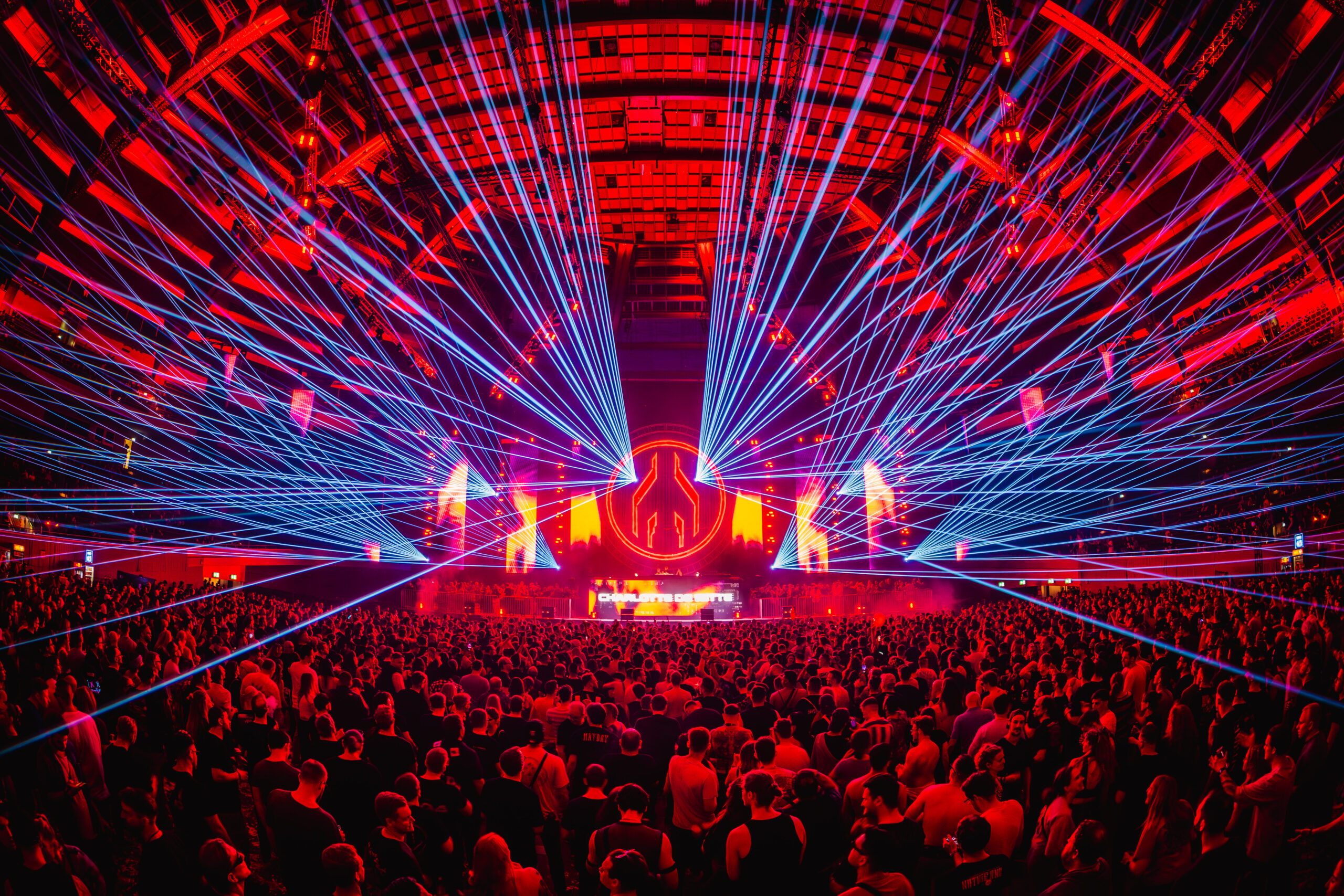 Turn on the bright lights: AV & lighting - Installation