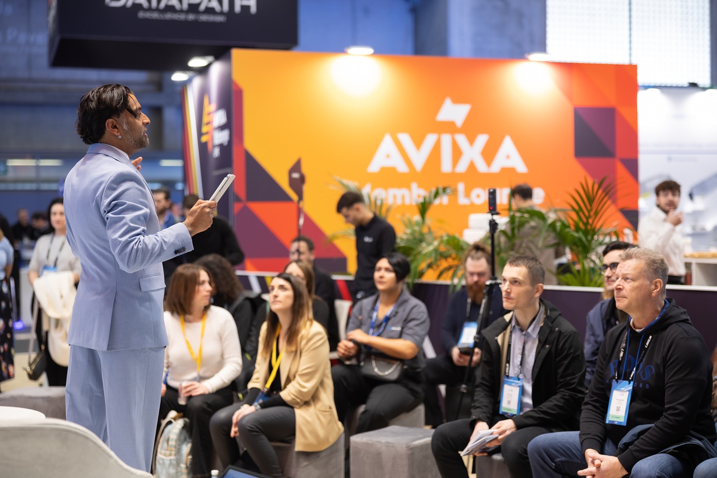 Step into the conversation at Xchange LIVE: Immersive art, sustainability and AI