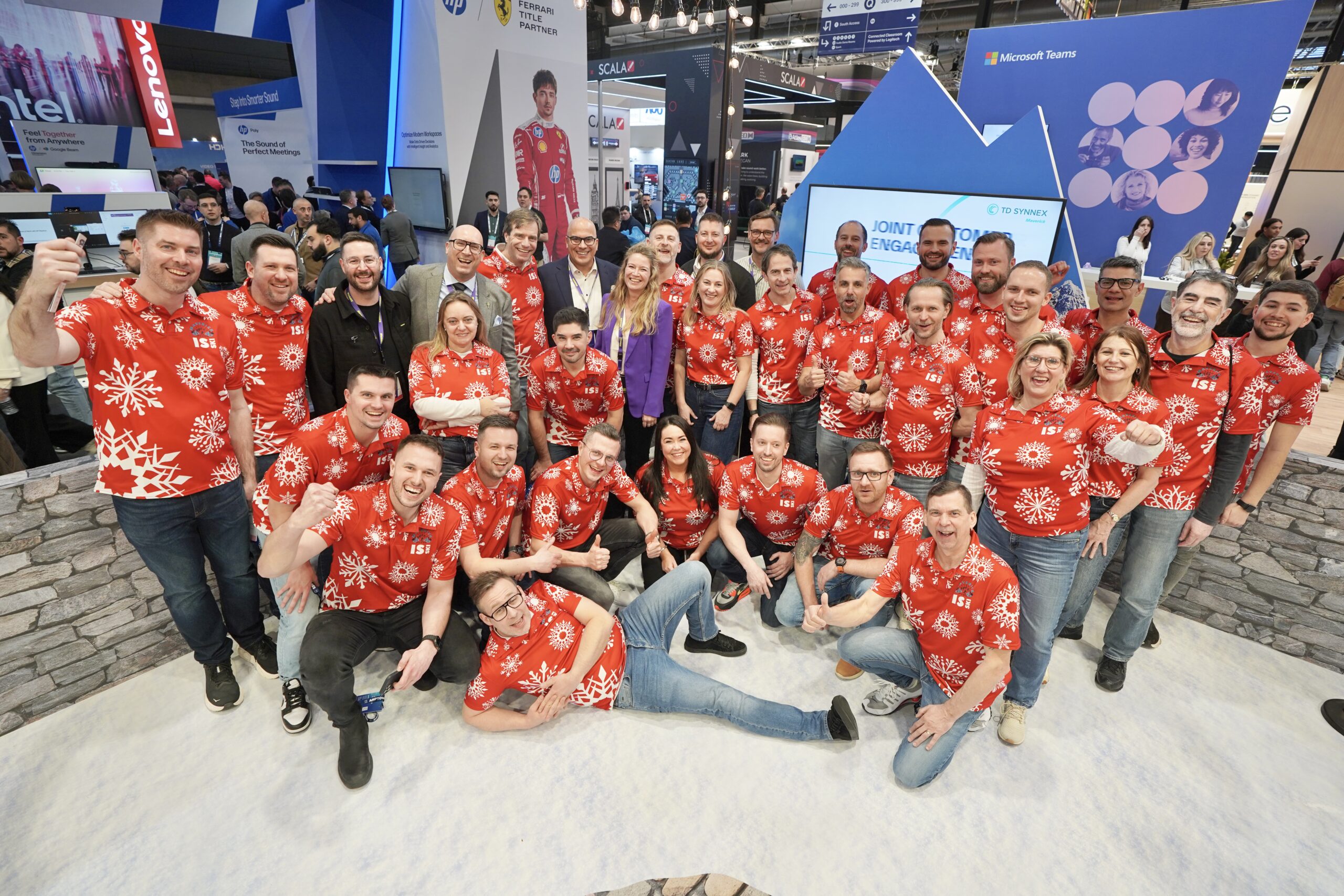 Shure announces partnership with TD SYNNEX Maverick