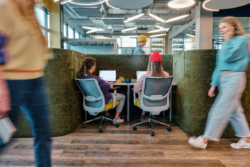 Poor meeting room technology costing businesses thousands, says Universal AV